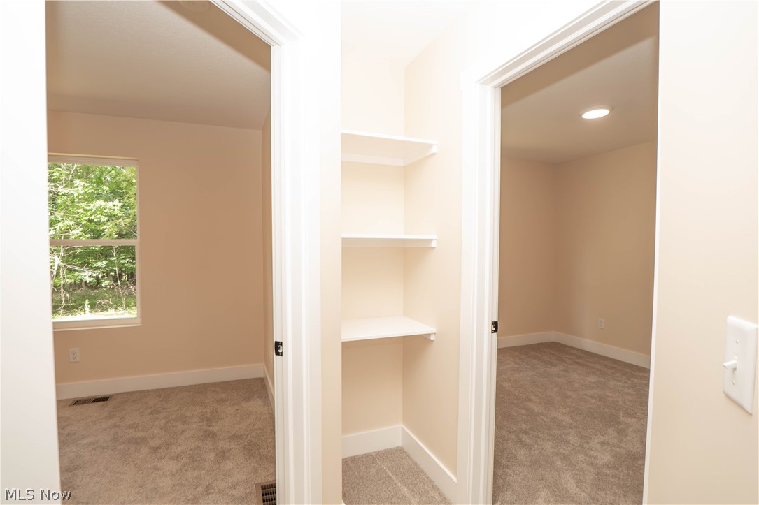 97 Nottingham Street Tallmadge OH 44278