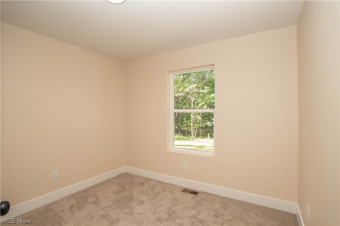 97 Nottingham Street Tallmadge OH 44278