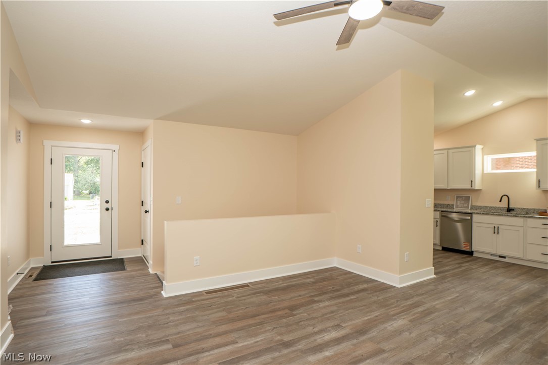 97 Nottingham Street Tallmadge OH 44278
