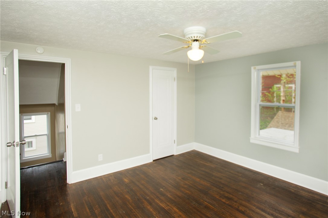 1306 22nd Street NE Canton OH 44714