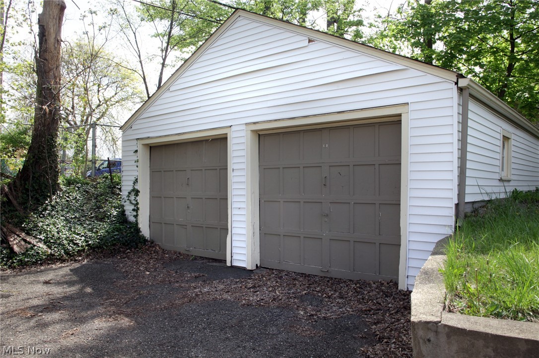 1306 22nd Street NE Canton OH 44714