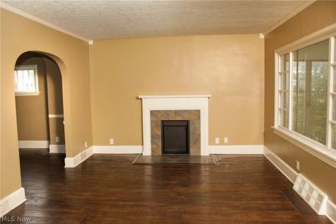 1306 22nd Street NE Canton OH 44714