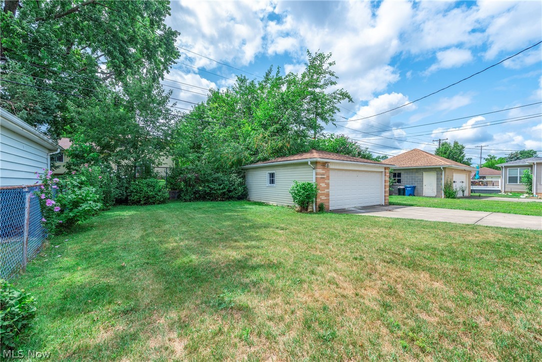 5615 Southington Drive Parma OH 44129
