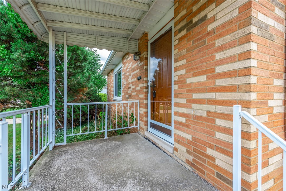 5615 Southington Drive Parma OH 44129
