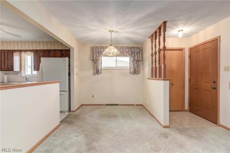 5615 Southington Drive Parma OH 44129