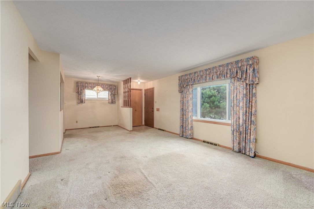 5615 Southington Drive Parma OH 44129