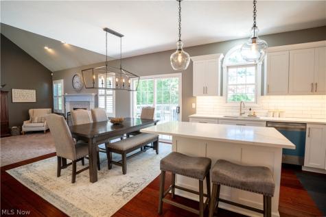 20324 Kylemore Drive Strongsville OH 44149