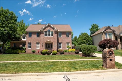 20324 Kylemore Drive Strongsville OH 44149