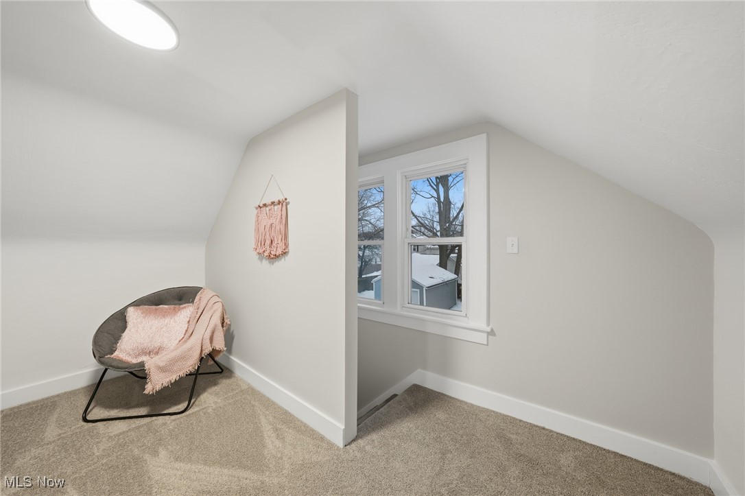 1037 Pitkin Avenue Akron OH 44310