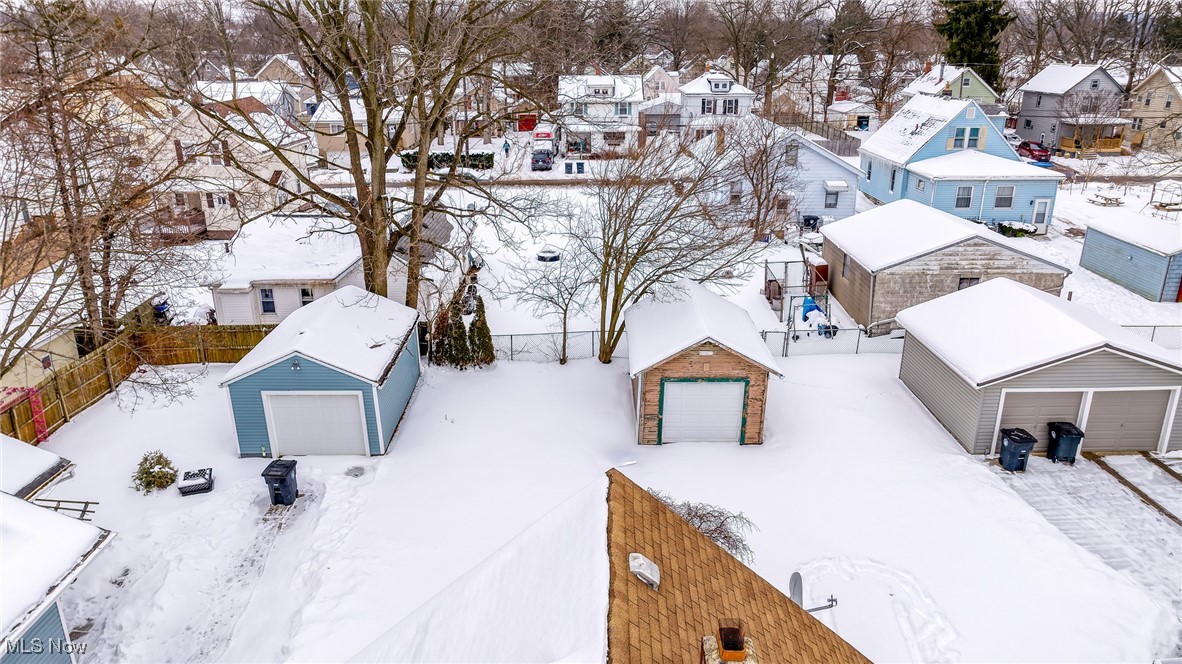 1037 Pitkin Avenue Akron OH 44310