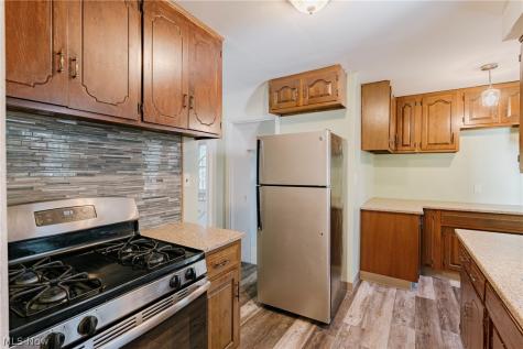 3826 Grosvenor Road South Euclid OH 44118