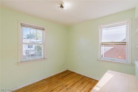 3826 Grosvenor Road South Euclid OH 44118