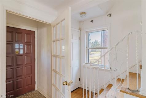 3826 Grosvenor Road South Euclid OH 44118