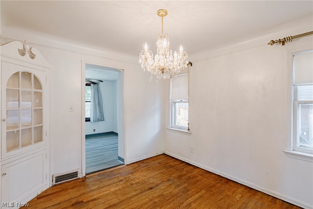 3826 Grosvenor Road South Euclid OH 44118
