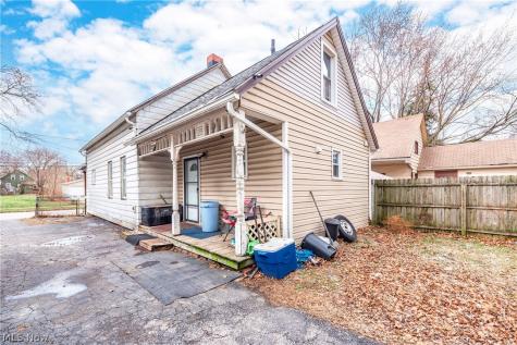 3219 W 43rd Street Cleveland OH 44109