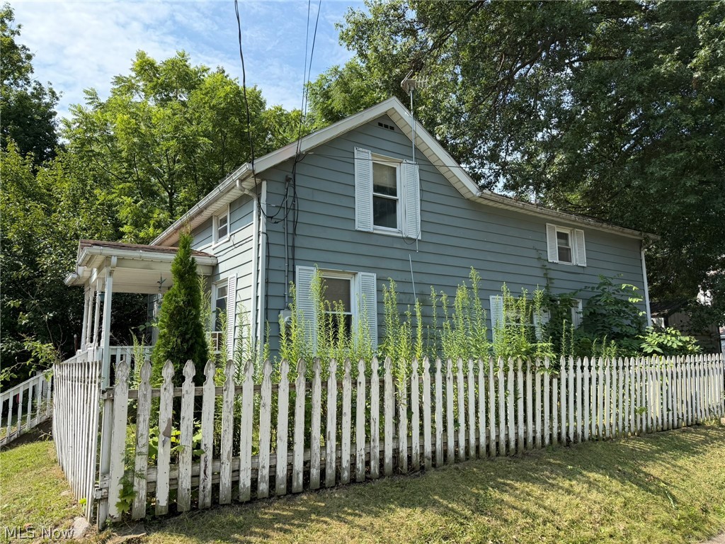 584 N Grant Street Wooster OH 44691
