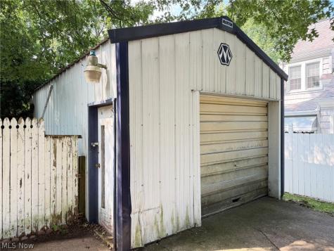 584 N Grant Street Wooster OH 44691