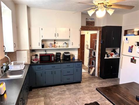 332 Reserve Avenue Steubenville OH 43952