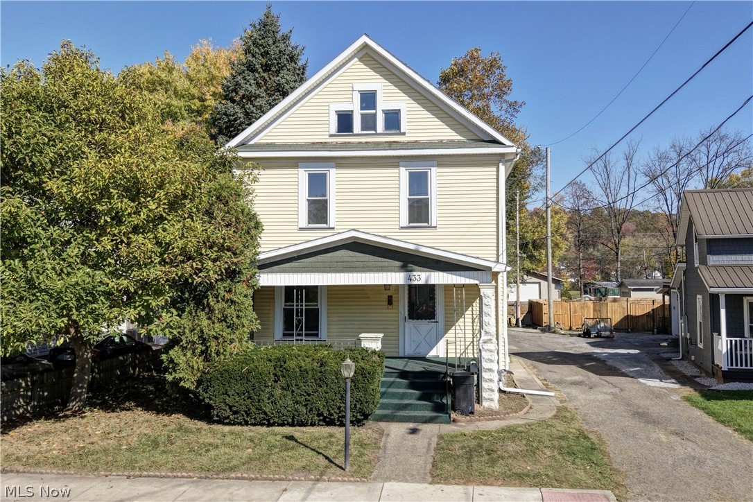 433 Fair Avenue NE New Philadelphia OH 44663