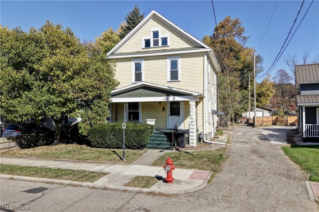 433 Fair Avenue NE New Philadelphia OH 44663