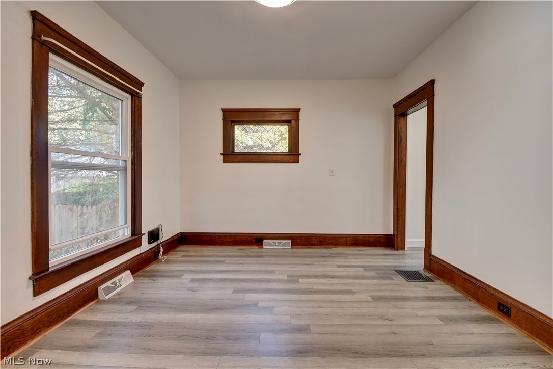433 Fair Avenue NE New Philadelphia OH 44663