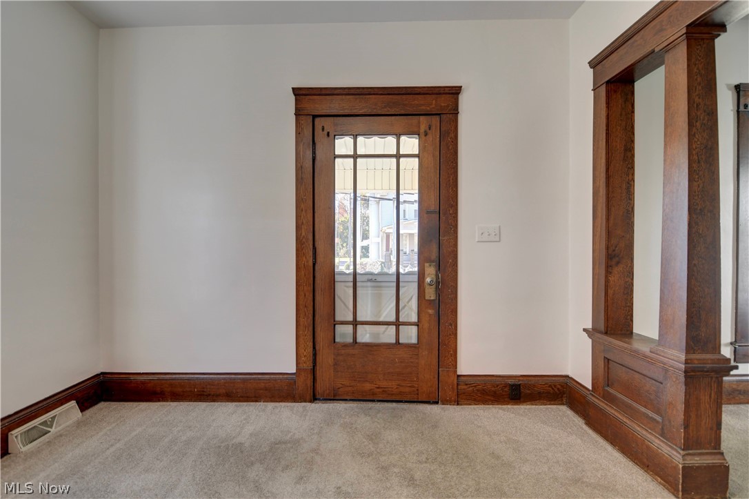 433 Fair Avenue NE New Philadelphia OH 44663