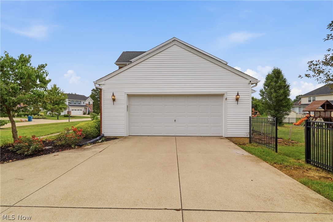 36035 Harbor Drive North Ridgeville OH 44039