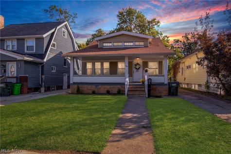 9812 Robinson Avenue Garfield Heights OH 44125