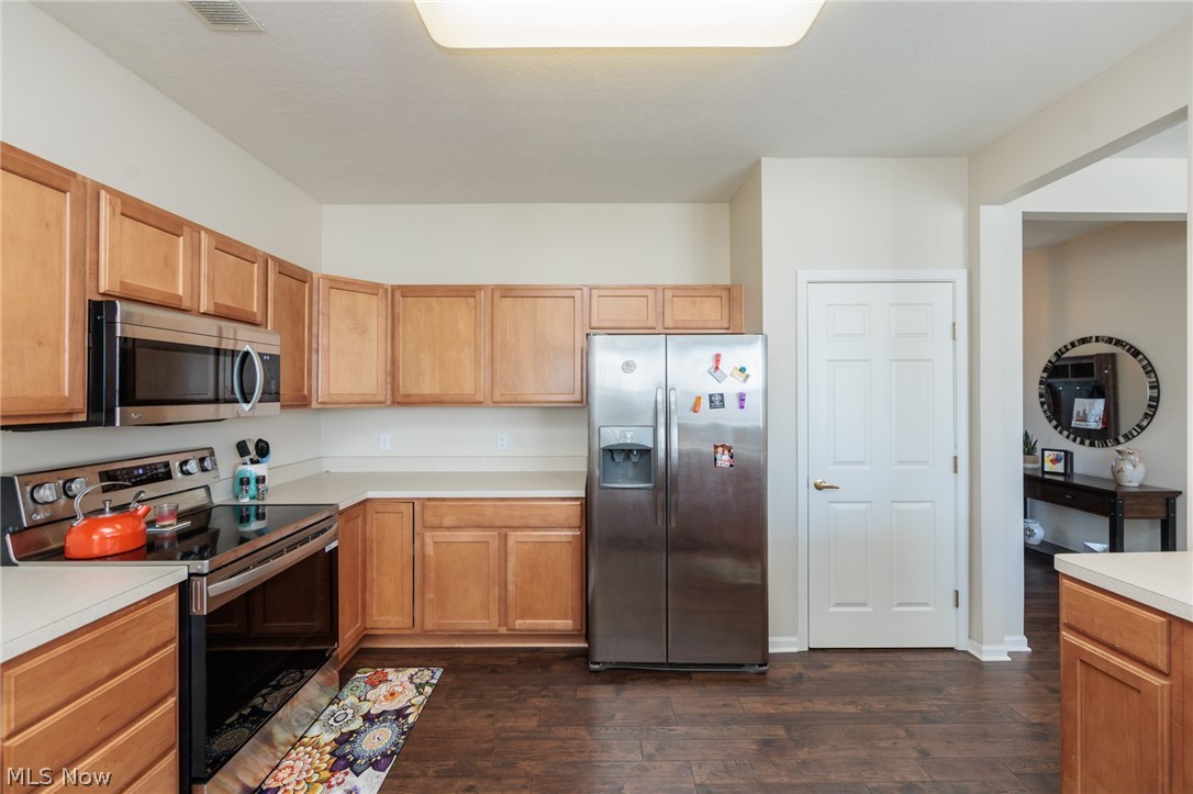 9469 Grist Mill Drive North Ridgeville OH 44039
