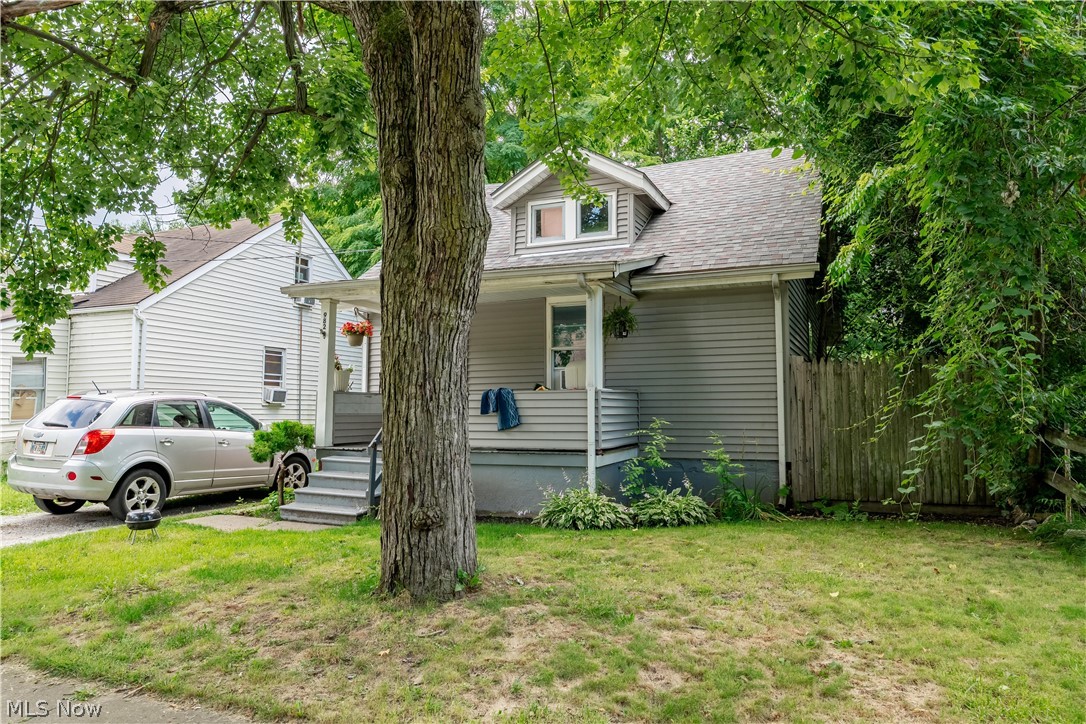 982 Eva Avenue Akron OH 44306