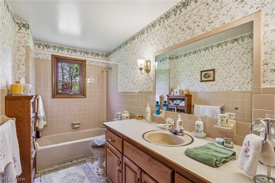 6745 E Middletown Road New Middletown OH 44442