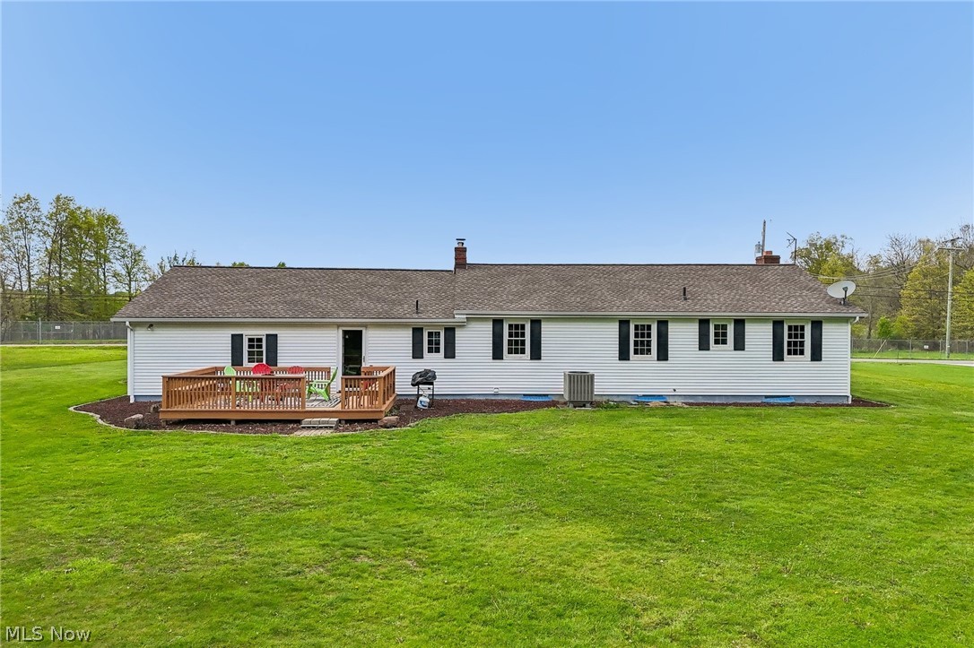 6745 E Middletown Road New Middletown OH 44442