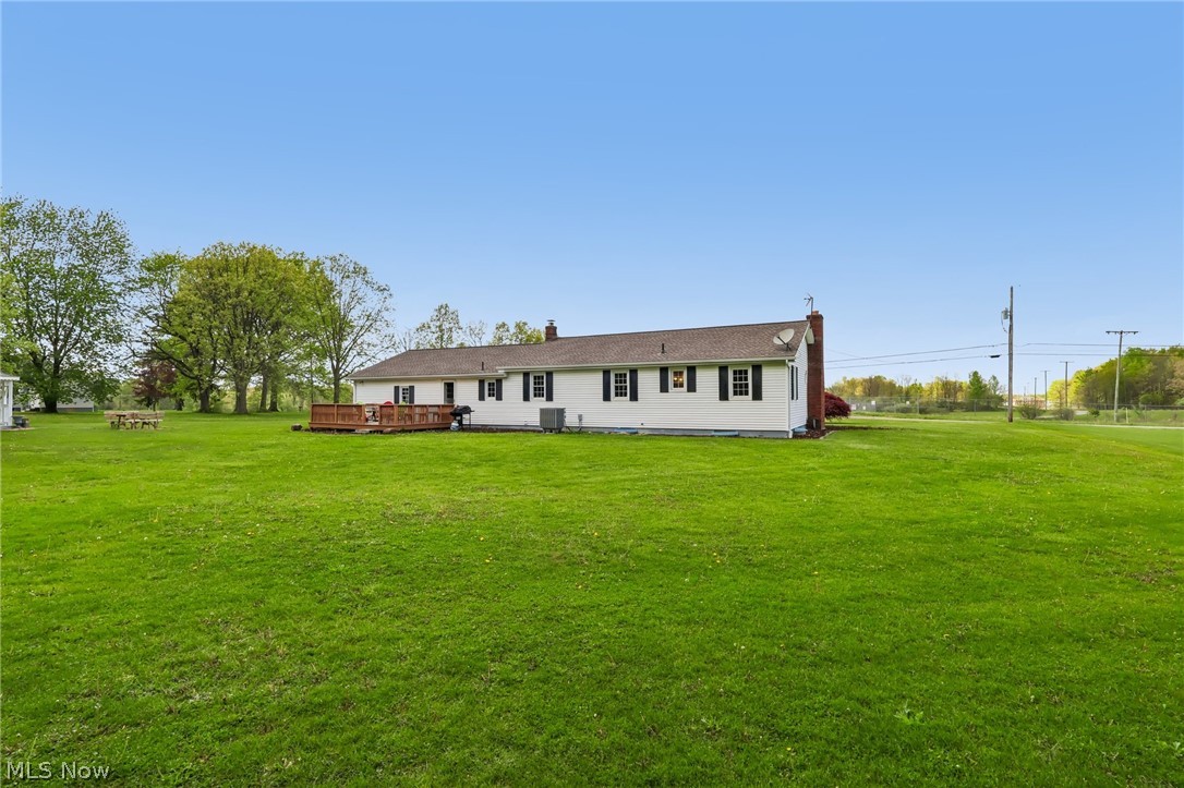 6745 E Middletown Road New Middletown OH 44442