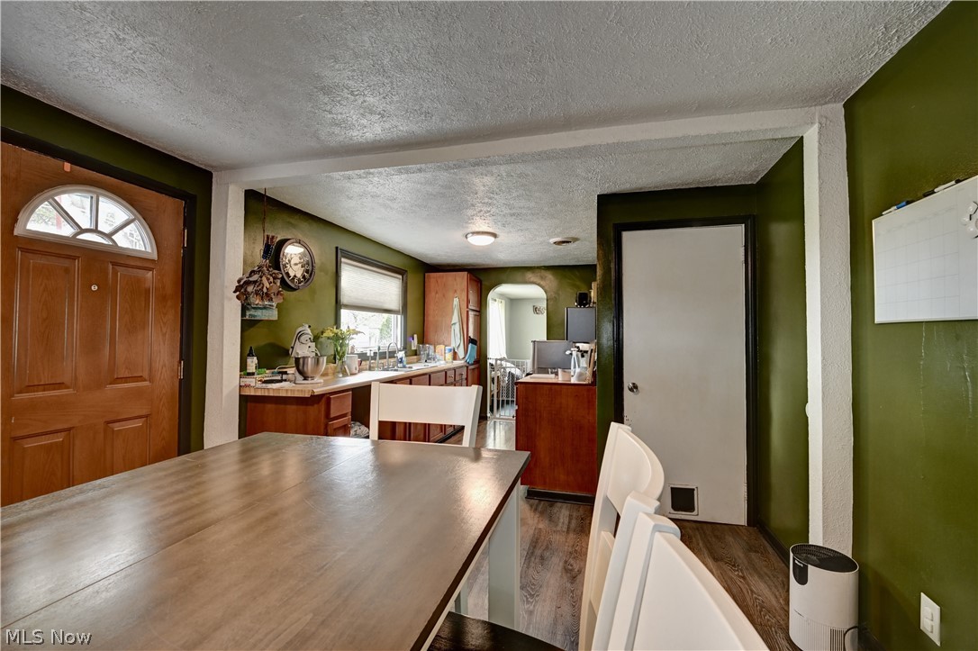 127 SW 7th Drive SW New Philadelphia OH 44663