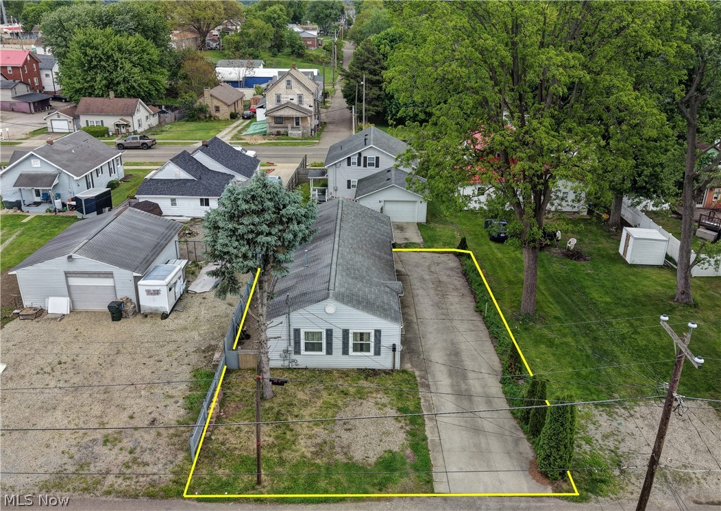 127 SW 7th Drive SW New Philadelphia OH 44663