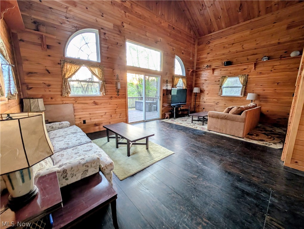66323 Lake Road Cambridge OH 43725