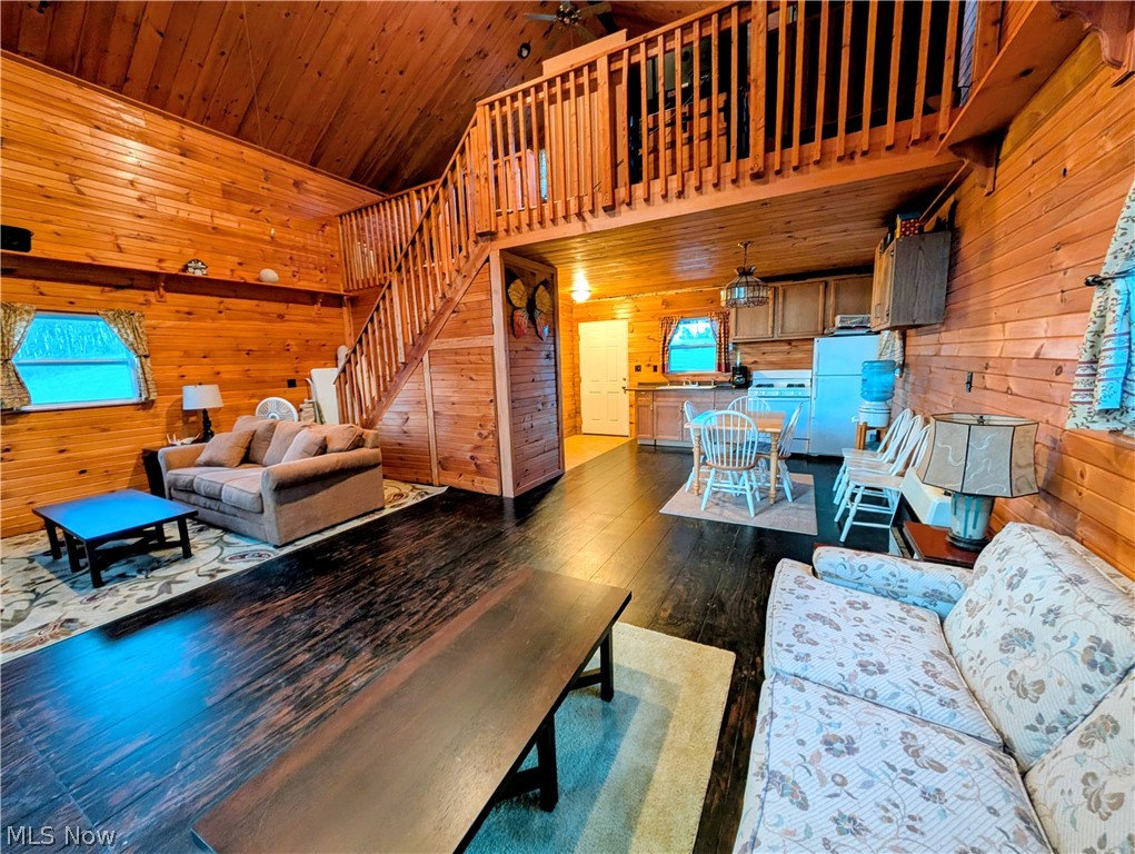 66323 Lake Road Cambridge OH 43725
