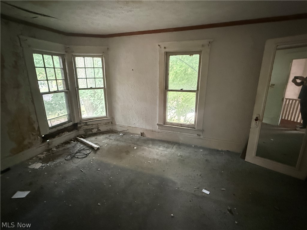 1274 E 100th Street Cleveland OH 44108