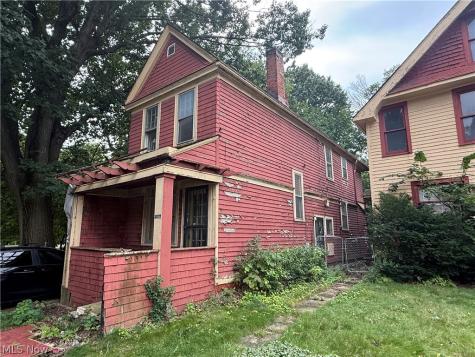 1274 E 100th Street Cleveland OH 44108