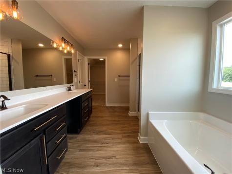 3448 Wicker Street NE Canton OH 44721