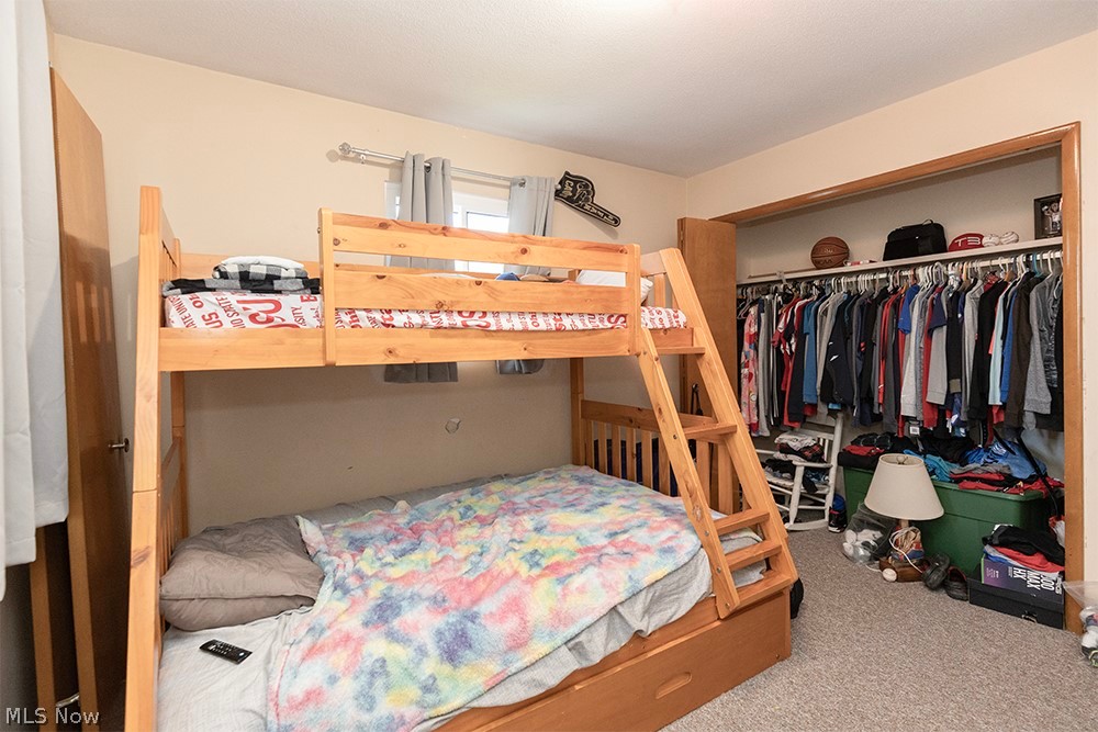 762 Abbe Road N Elyria OH 44035