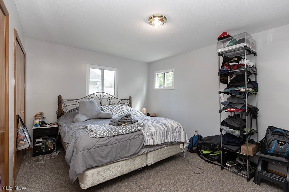 762 Abbe Road N Elyria OH 44035