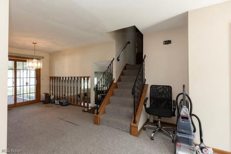 762 Abbe Road N Elyria OH 44035
