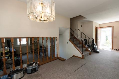 762 Abbe Road N Elyria OH 44035