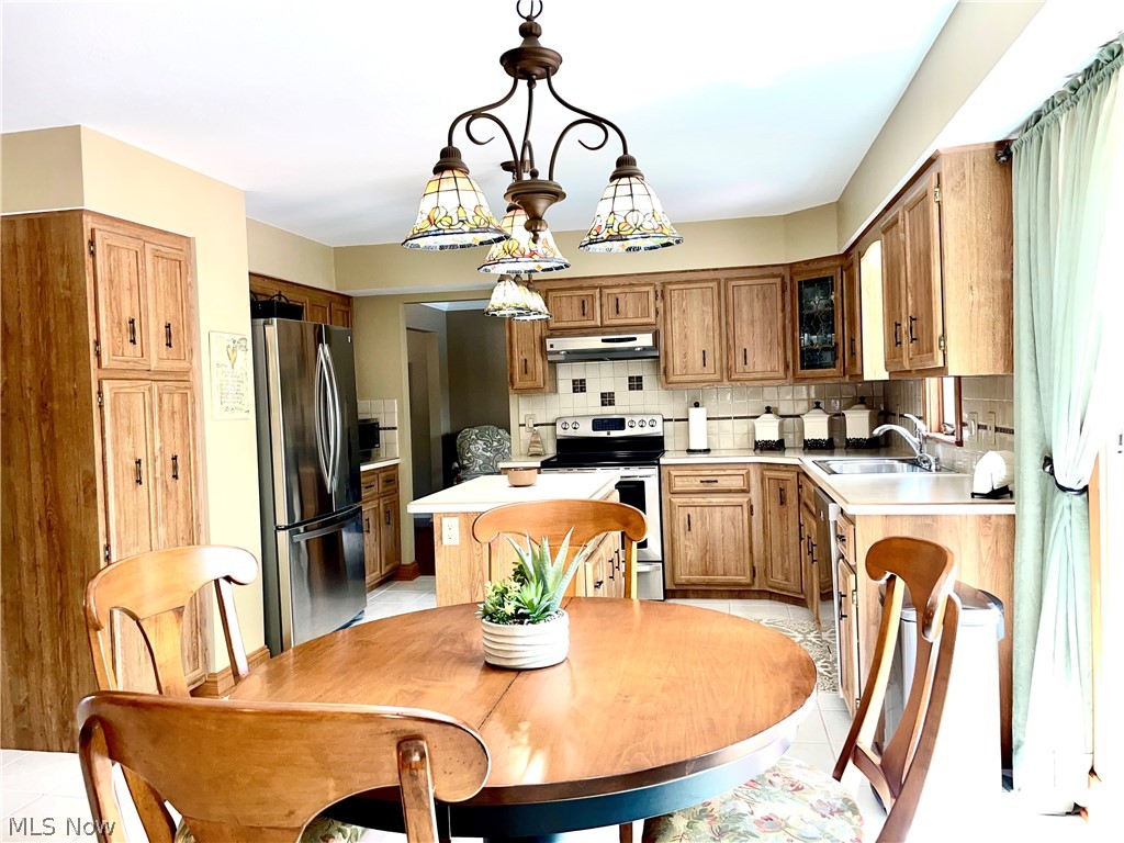 1445 Fatima Drive Parma OH 44134