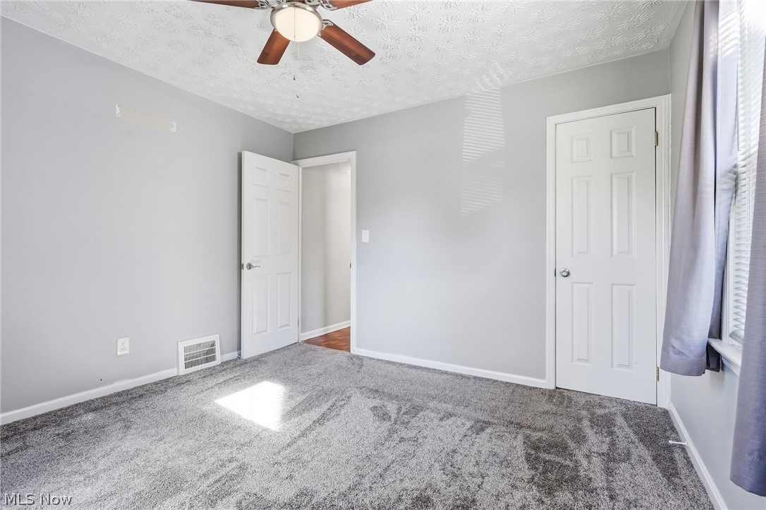 16705 Raymond Street Maple Heights OH 44137