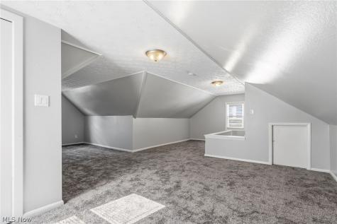 16705 Raymond Street Maple Heights OH 44137