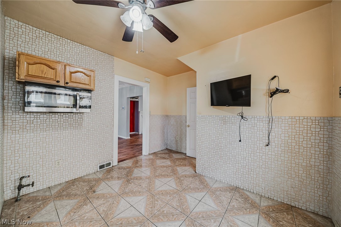 13509 Alvin Avenue Garfield Heights OH 44105