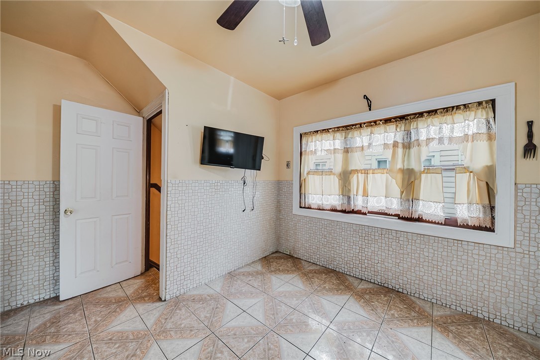 13509 Alvin Avenue Garfield Heights OH 44105