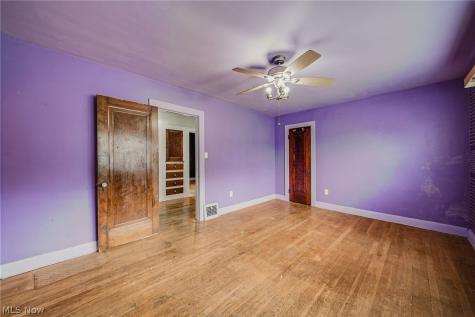 13509 Alvin Avenue Garfield Heights OH 44105